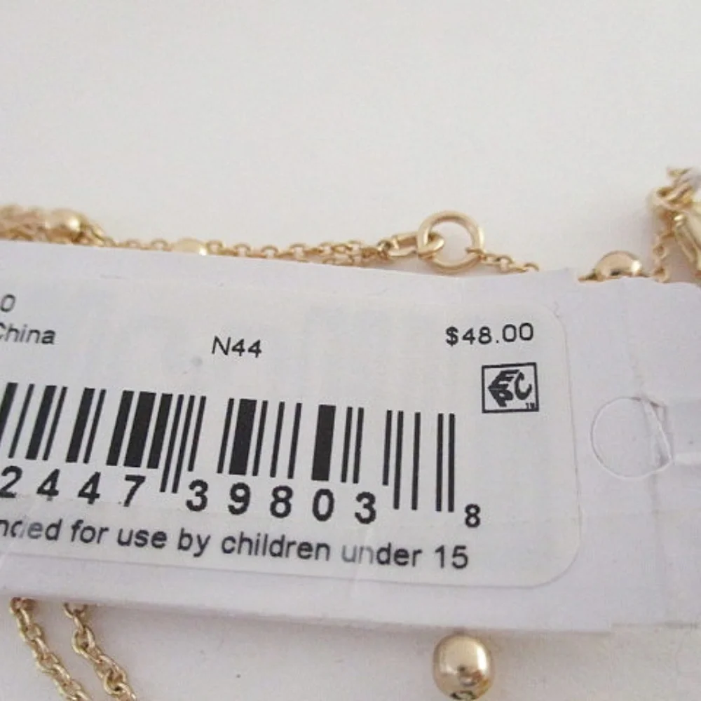 RALPH LAUREN Necklace - Gold Tone Engraved Logo. - Picture 5 of 7